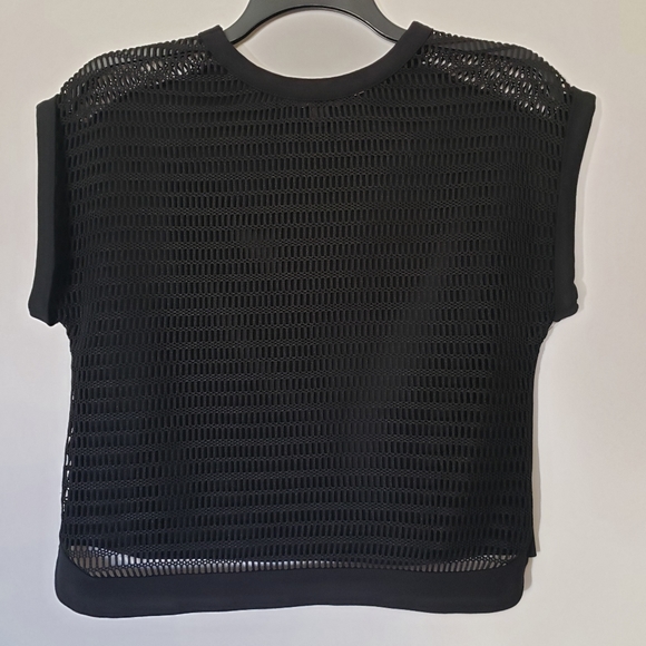 Banana Republic Black Net Crop Top - Picture 2 of 5